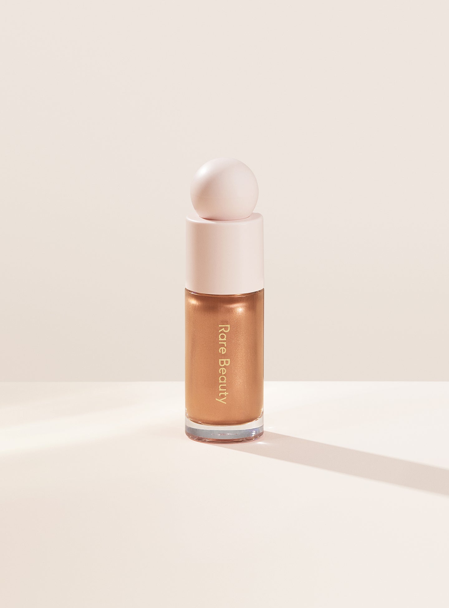 ECOMM-PL-LIQUID-LUMINIZER-FLAUNT-1440x1952-1.jpg