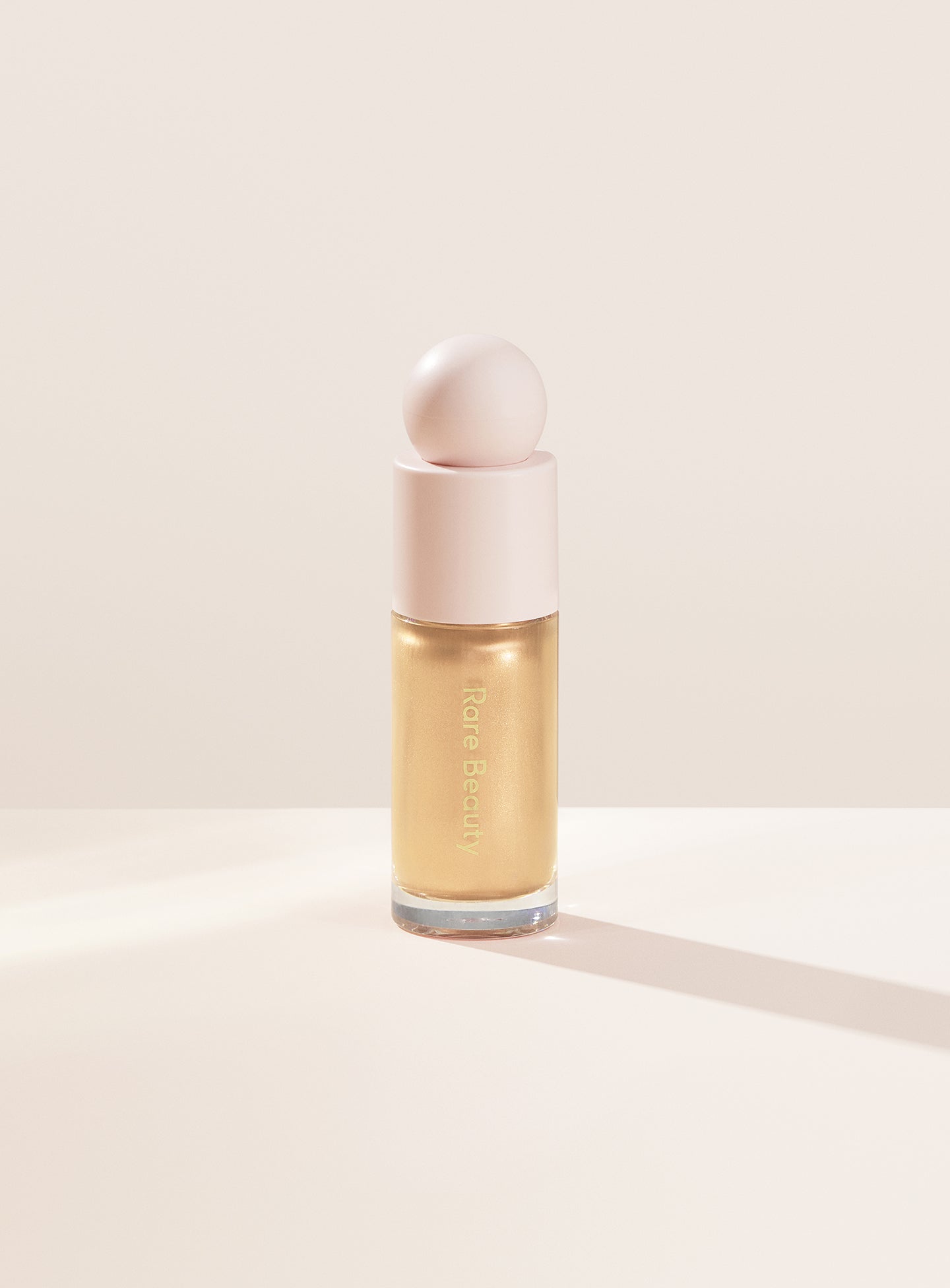 ECOMM-PL-LIQUID-LUMINIZER-OUTSHINE-1440x1952-1.jpg