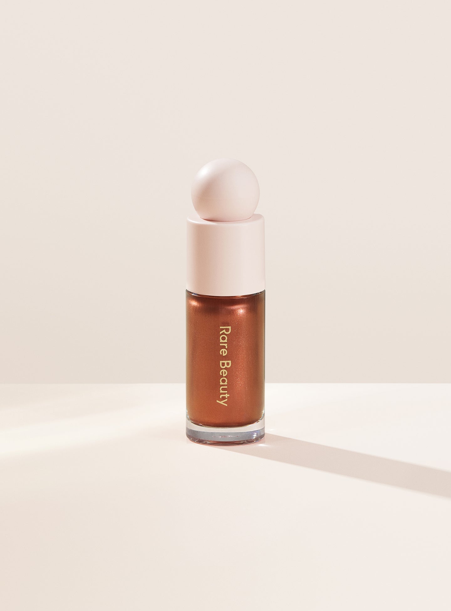 ECOMM-PL-LIQUID-LUMINIZER-REFLECT-1440x1952-1.jpg