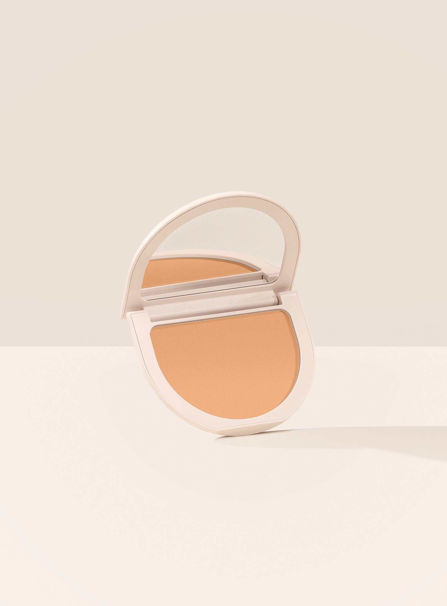 ECOMM-TRUE-TO-MYSELF-TINTED_PRESSED-FINISHING-POWDER-LIGHT-BEIGE.jpg
