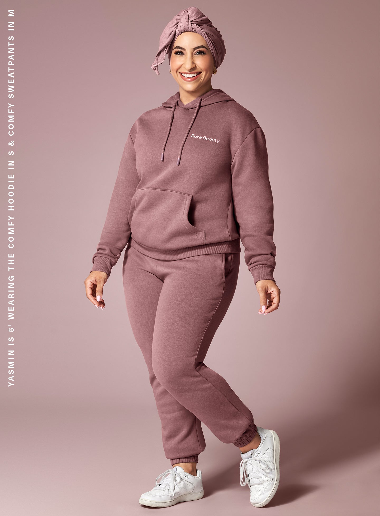 on-figure-comfy-sweatpants-yasmin-m-1440x1952-1.jpg