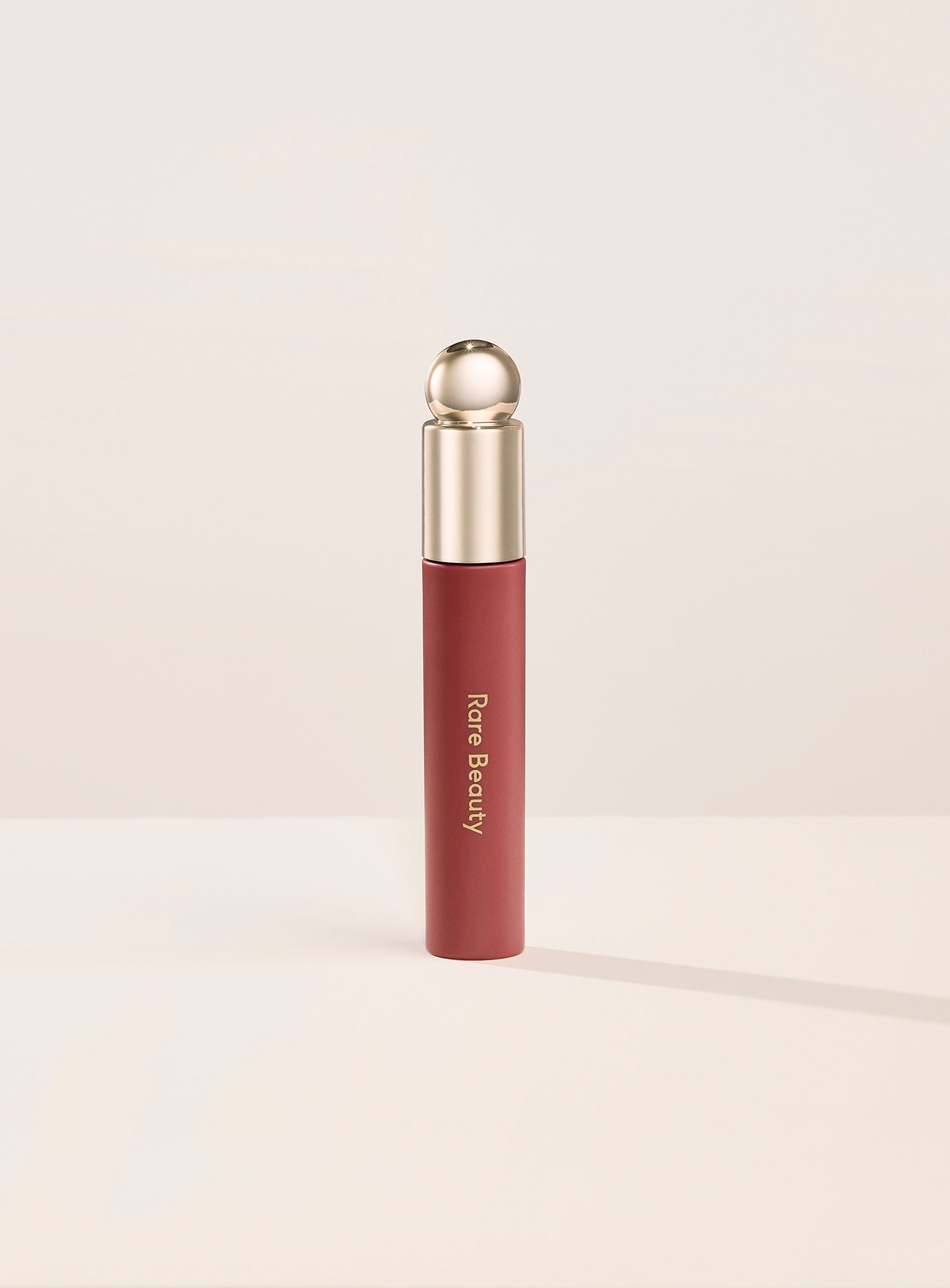 soft-pinch-tinted-lip-oil-delight-1440x1952-1.jpg